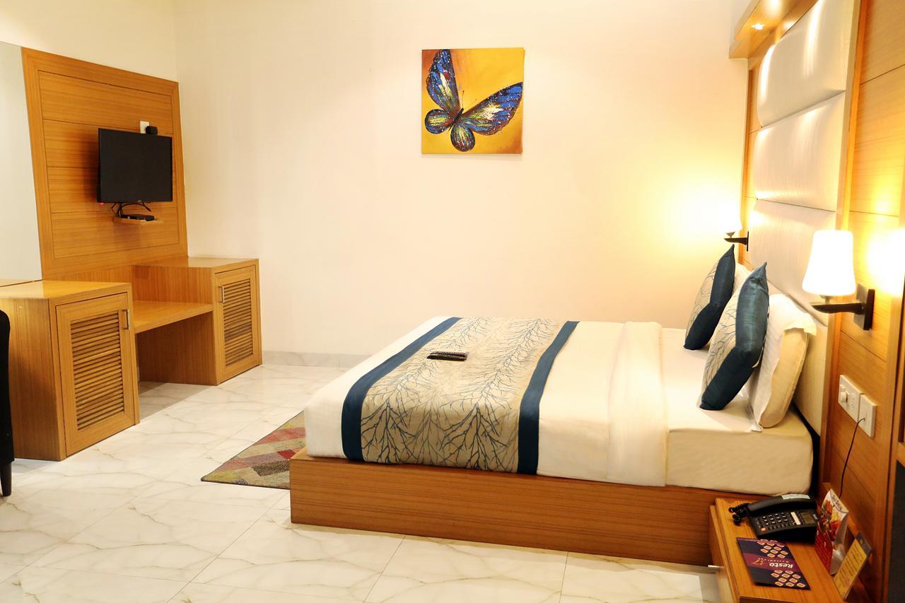 Hotel Aero Star Near Delhi Airport 新德里 外观 照片