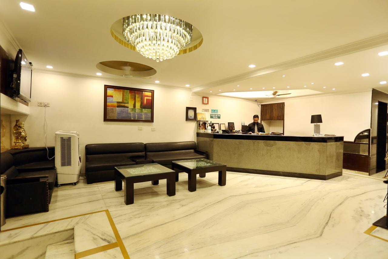 Hotel Aero Star Near Delhi Airport 新德里 外观 照片