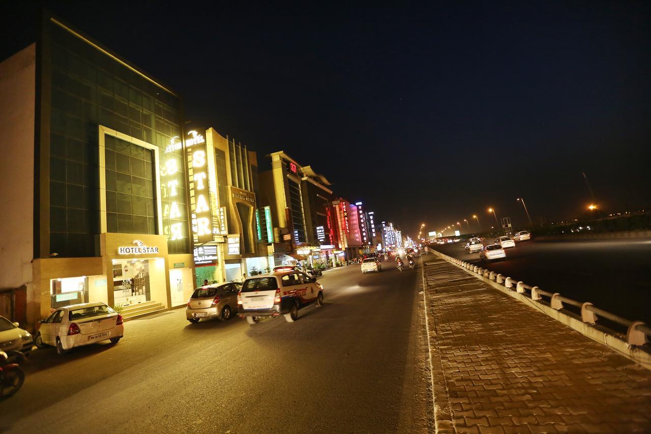 Hotel Aero Star Near Delhi Airport 新德里 外观 照片