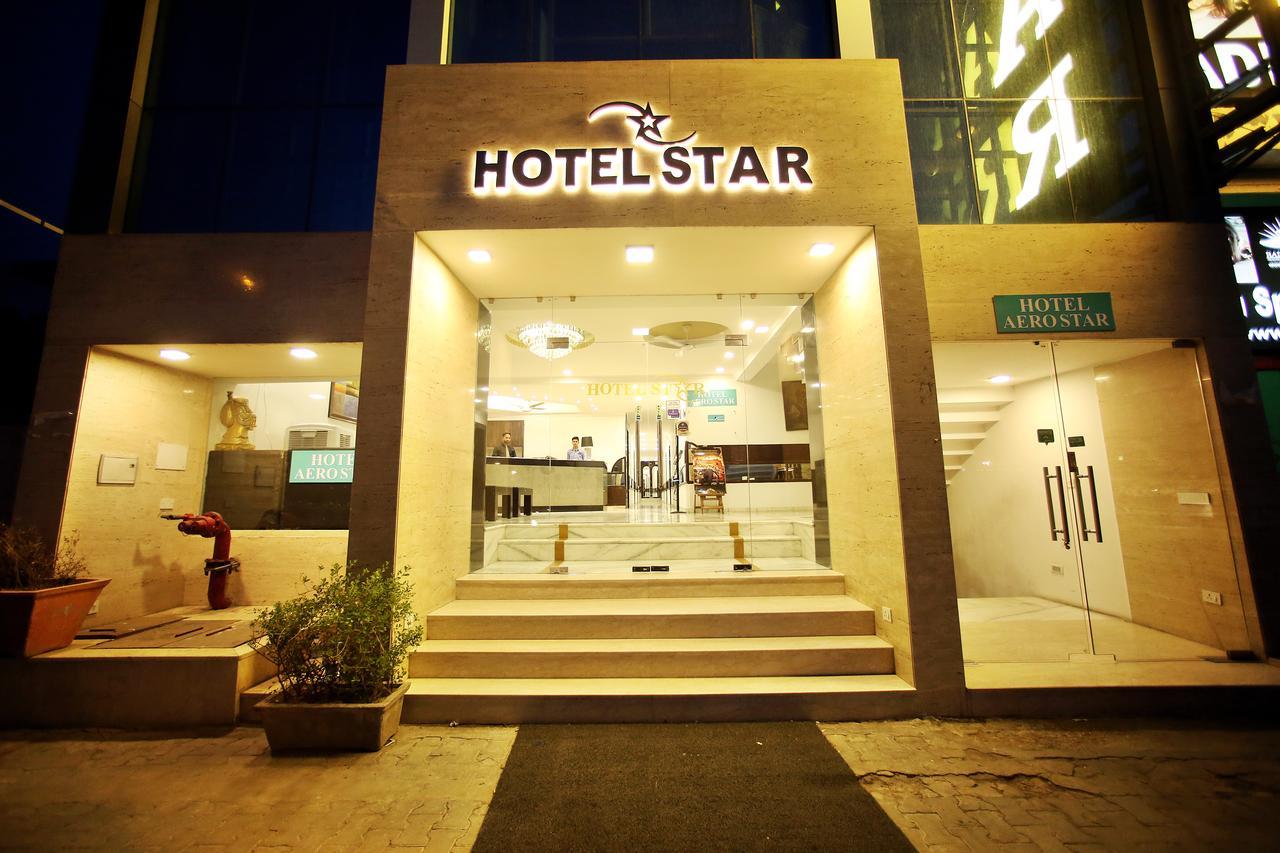 Hotel Aero Star Near Delhi Airport 新德里 外观 照片