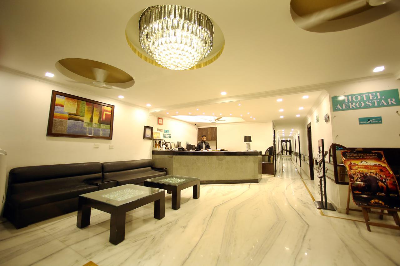Hotel Aero Star Near Delhi Airport 新德里 外观 照片