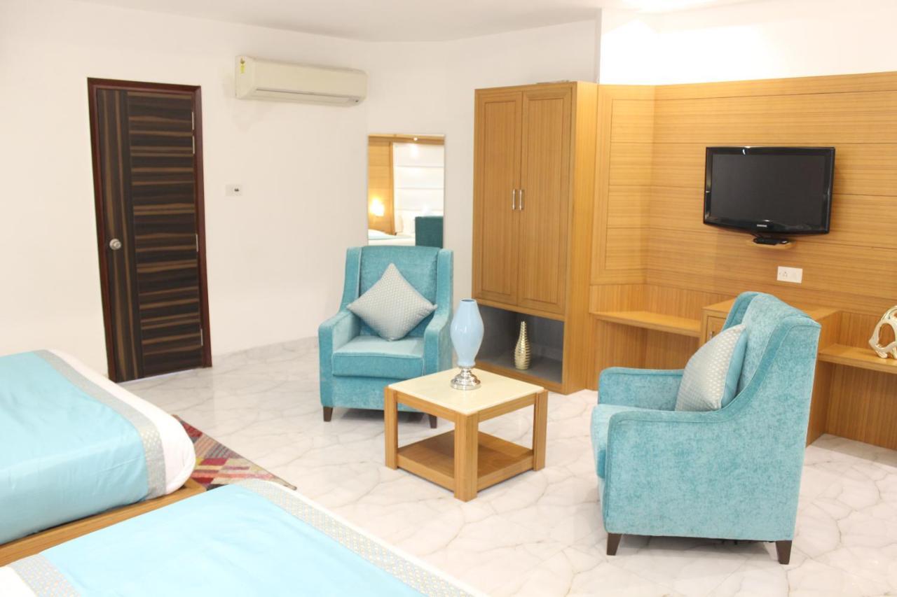 Hotel Aero Star Near Delhi Airport 新德里 外观 照片