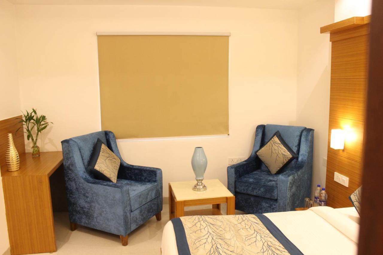 Hotel Aero Star Near Delhi Airport 新德里 外观 照片