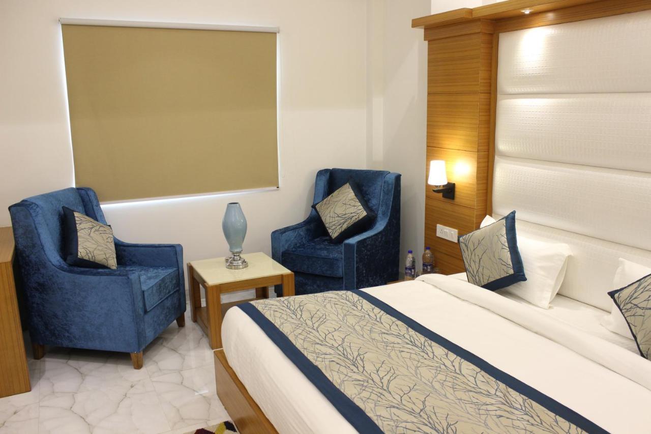 Hotel Aero Star Near Delhi Airport 新德里 外观 照片
